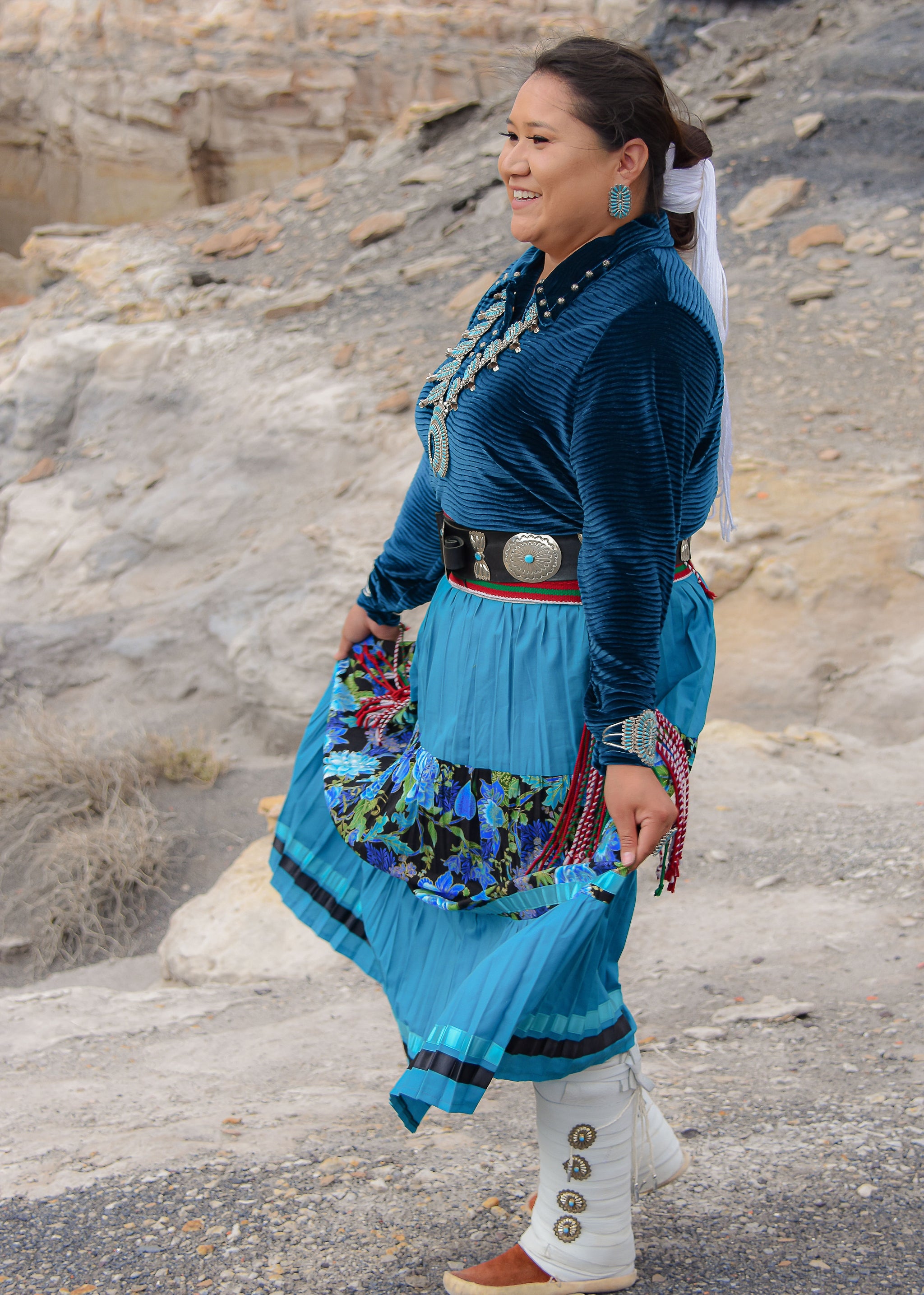 Classic V-Neck Set – To'ahani Fashions
